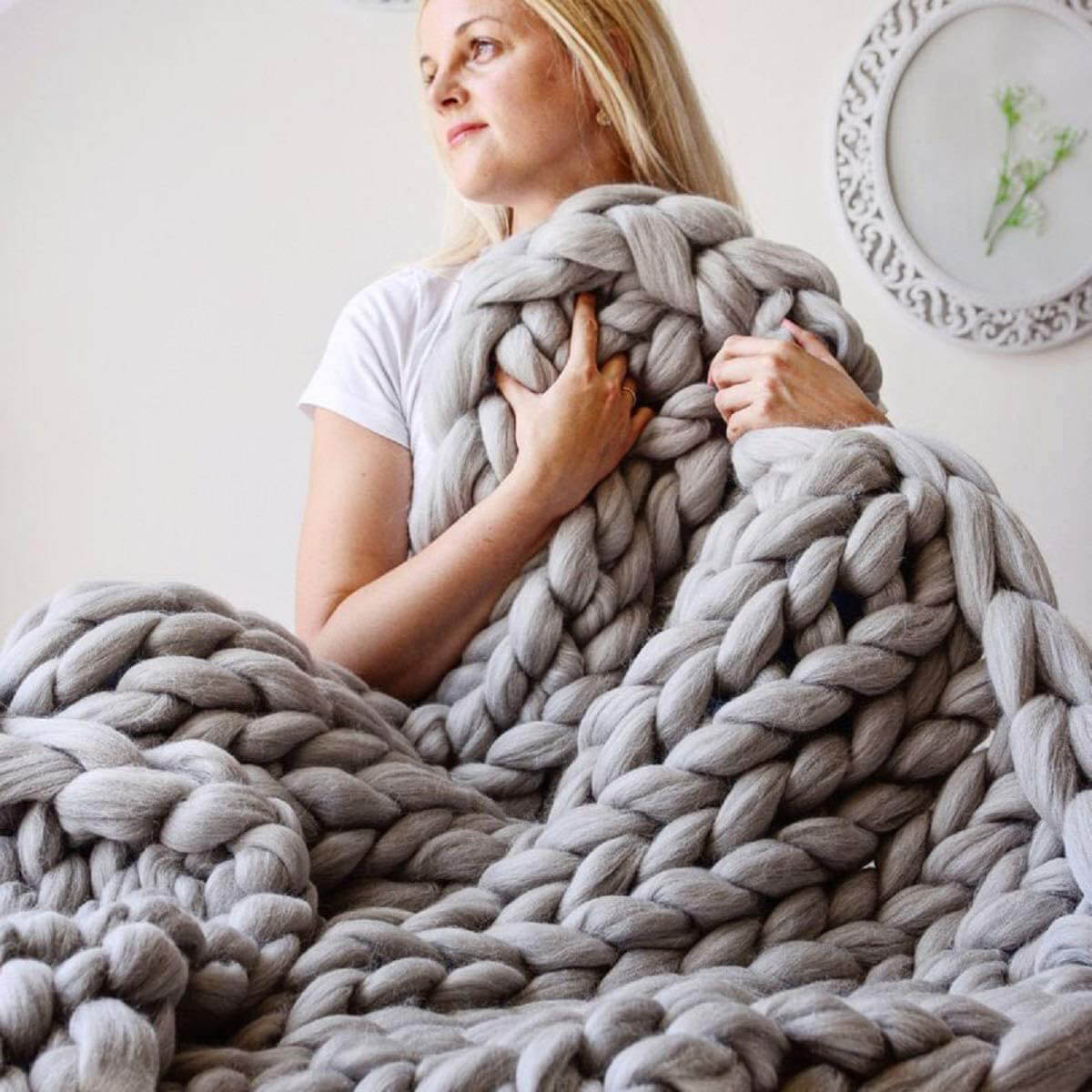 Chunky Knit Blanket Hand Made Throw Boho Bedroom Home Decor Giant Yarn, 39 inch*47 inch, Size: 39 x 47, White